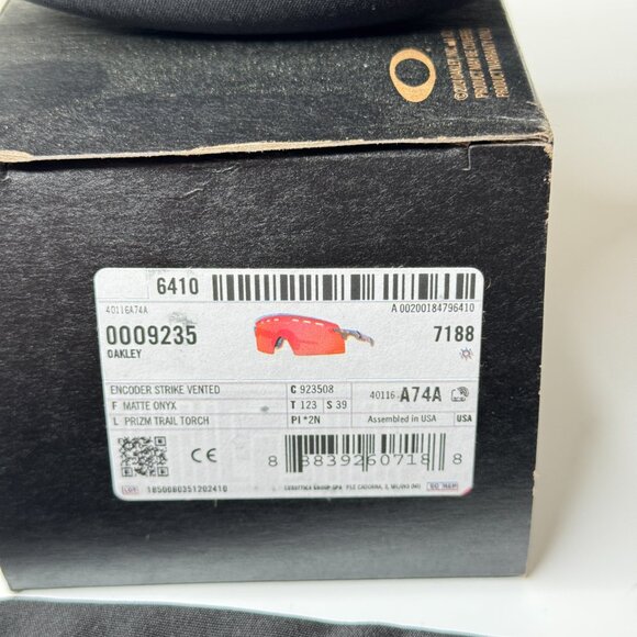 Oakley Men’s OO9235-0839 Encoder Strike Sunglasses - Picture 9 of 9